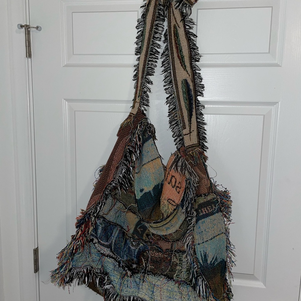 DIY tapestry tote .